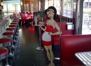 trixie-american-food-restaurante-costa-salguero-3.jpg