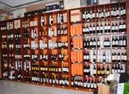 la-toscana-tienda-de-vinos-vinoteca-en-corrientes-argentina-3.jpg