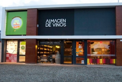 almacen-de-vinos-vinoteca-en-bariloche-argentina-1.jpg